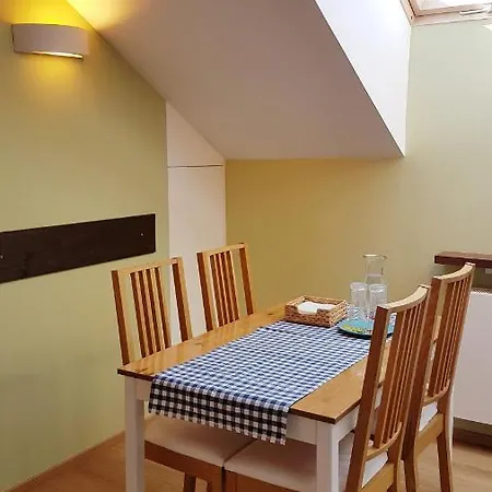 Apartament Inez *